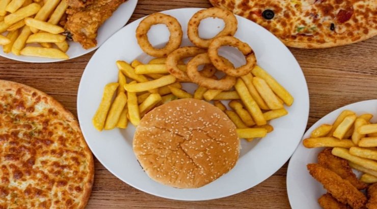 10 Unhealthy Foods to Avoid When Your Aim is to Lose Weight